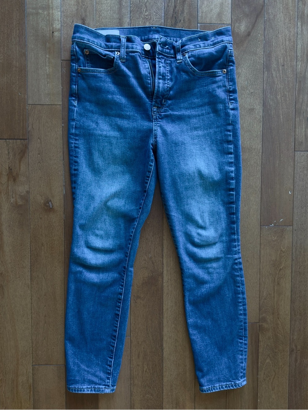 Gap True Skinny High Rise Jeans 
Size 30 (10R)